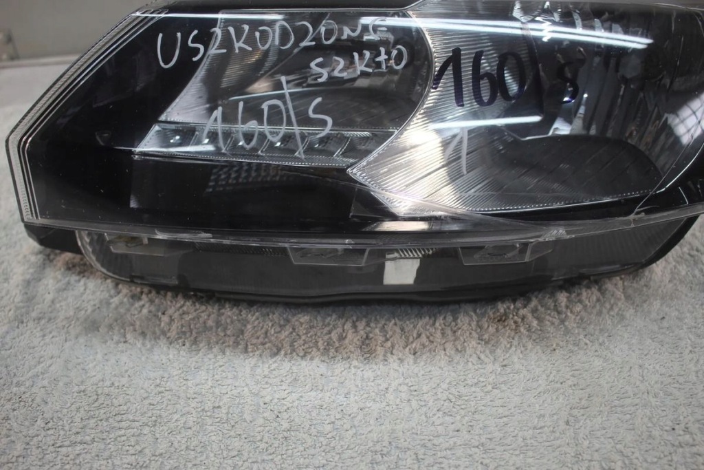 фото №2, Лампа ліва перед skoda rapid 5jb941015b