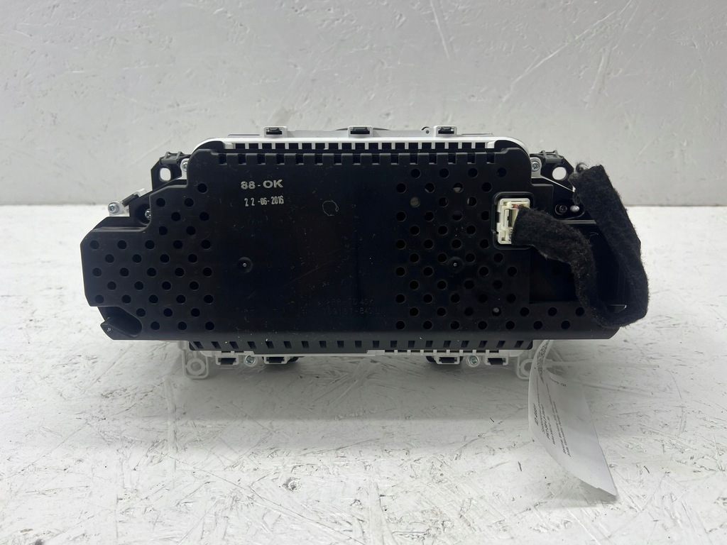 фото №14, Volvo v40 2016 счетчик / спидометр