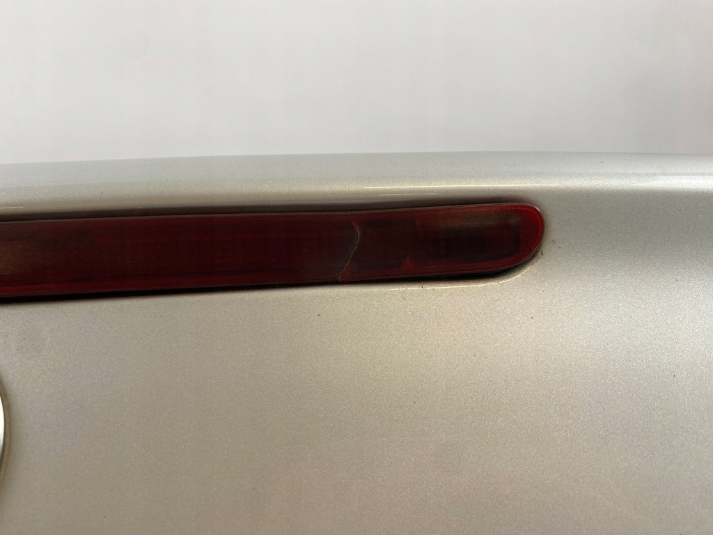 Задняя крышка багажника крышка багажника kufra задний  mercedes w203 sedan Недорого