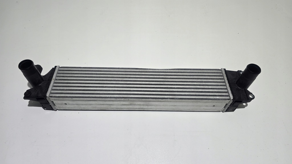 фото №1, Toyota yaris gr радіатор повітря