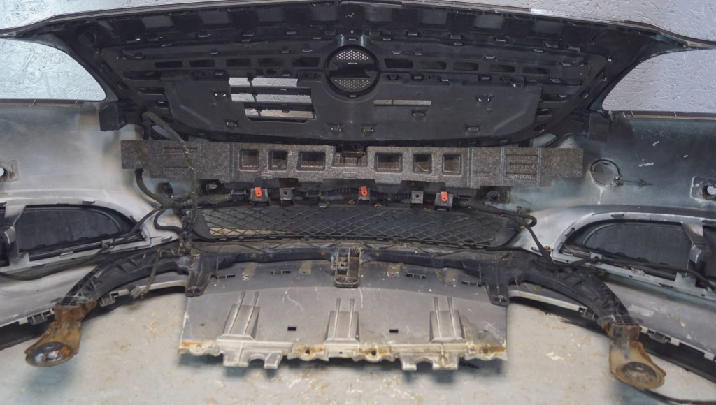Opel insignia a lift бампер перед pdc z2413 с Разборки
