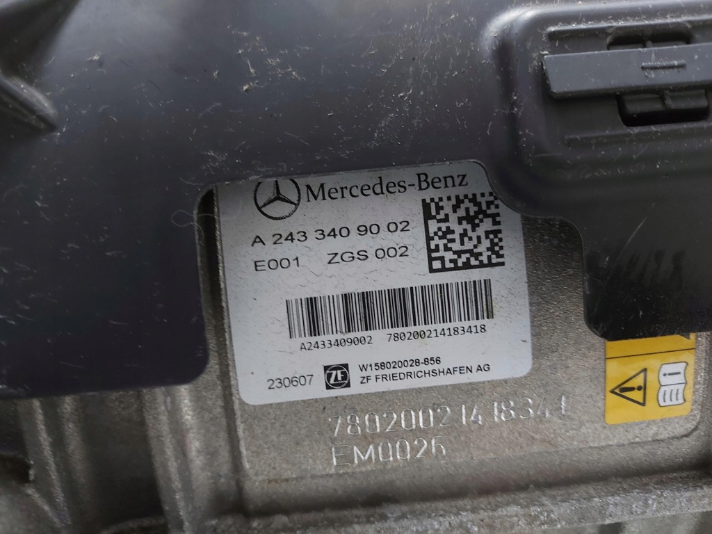 Mercedes eqa 250+ w243 двигун електричний a2433409002 Недорого