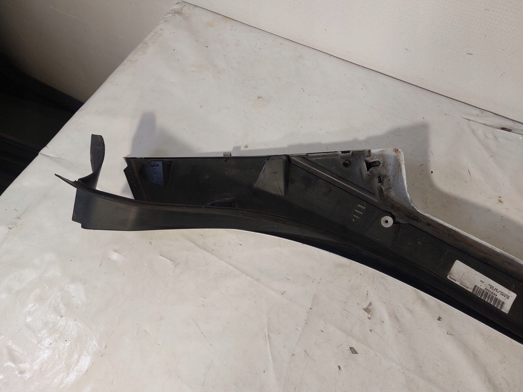 фото №12, Молдинг скло лобове ліва renault scenic iii przed lift eu