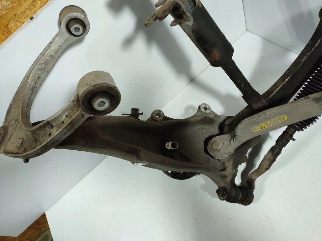 фото №6, Bmw f06 f12 f13 640d підвіска правий перед поворотний кулак важіль амортизатор m