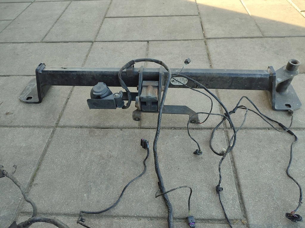 фото №7, Hak буксирувальний джгут bmw x1 f48 f49