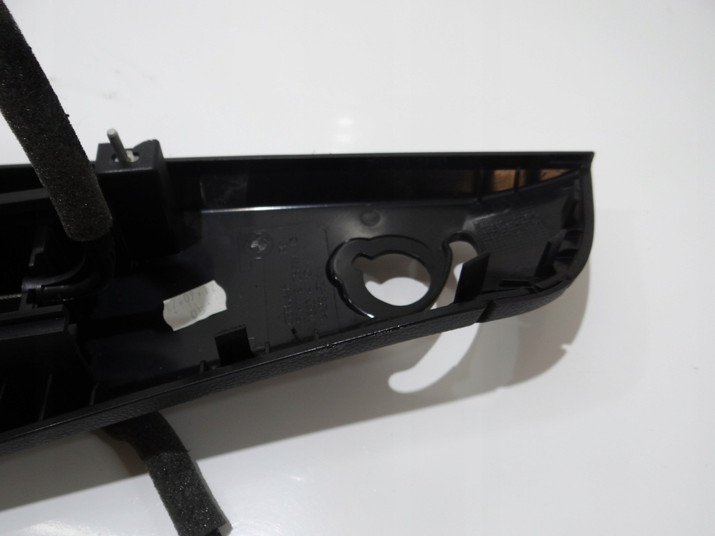 Накладка стойка правый задний  bmw e88 m набор 9128774 с Разборки