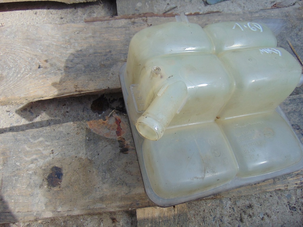 фото №7, Бачок расширительный ford focus mk3 c-max 2 1.6 tdci