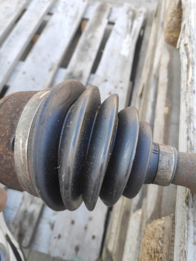 фото №6, Приводной вал левая короткий 1.2tce renault scenic iv 391010195r