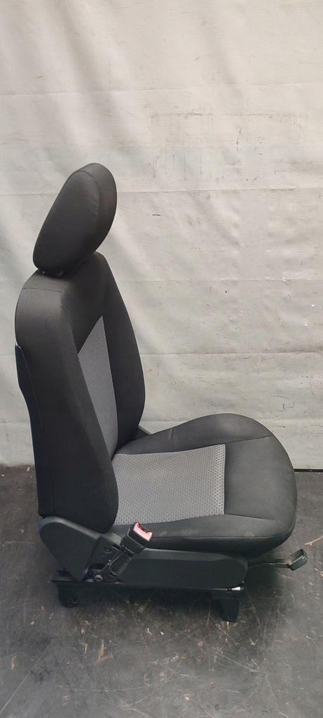 фото №12, Сиденье сиденья комплект с подогревом mercedes w169 5d