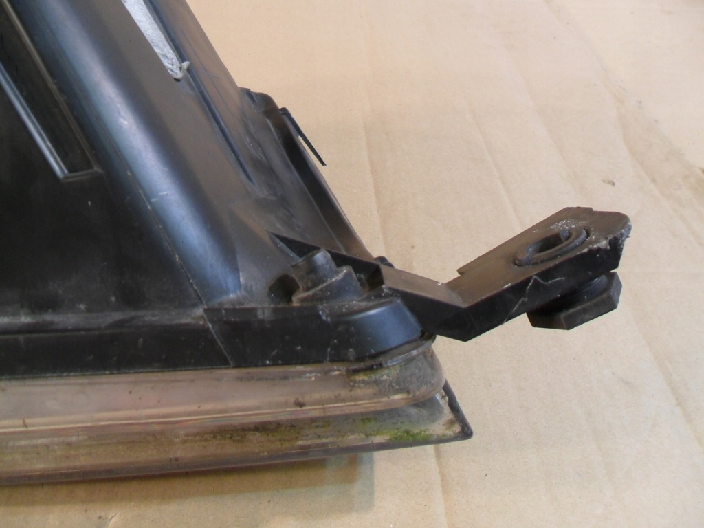 фото №10, Skoda fabia i лампа левая