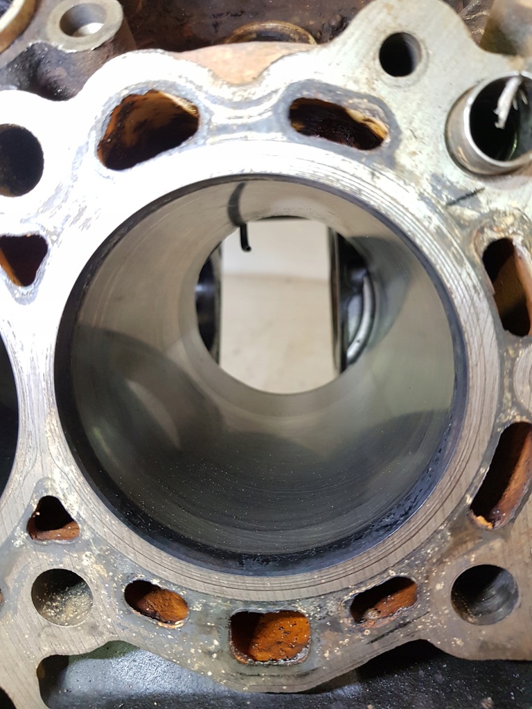 фото №10, Блок двигуна 9u3q-6015-cc citroen c5 iii x7 3.0 hdi dt20c