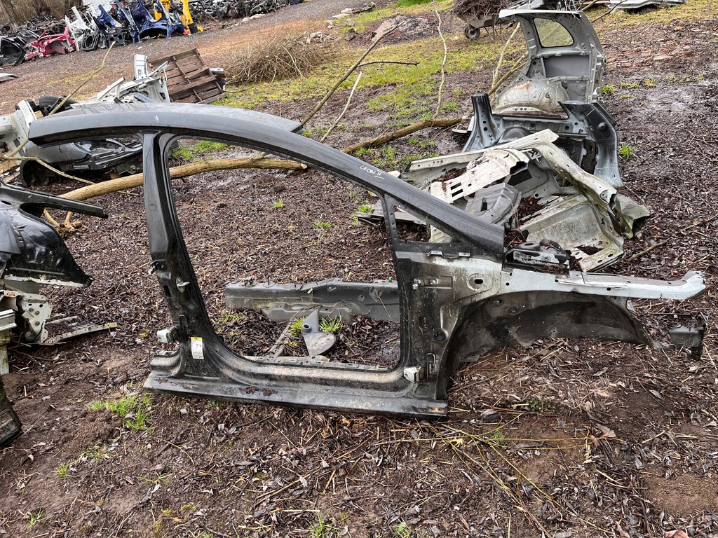 фото №1, Seat leon ii четверть перед правая порог подкрылок