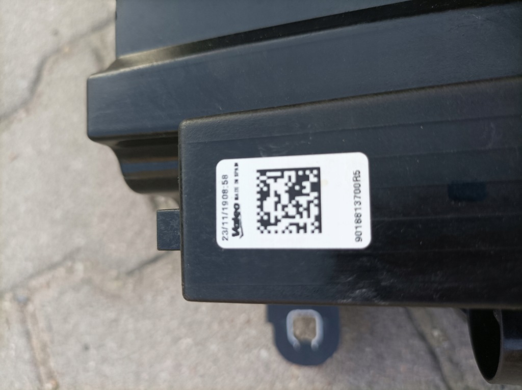 Bmw x1 f48 lci рестайлинг  led фара фара правый Киев