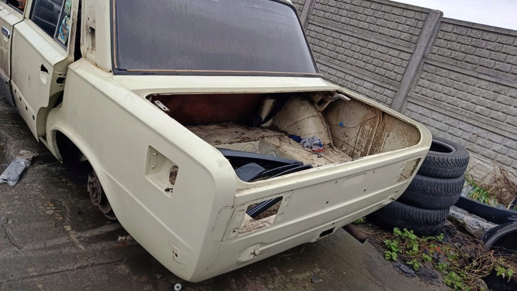 Купить Четверть крыло левый задняя правый pas задний fiat 125p