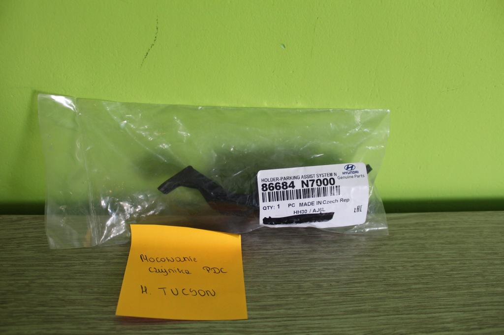 фото №1, Кронштейн датчика pdc hyundai tucson