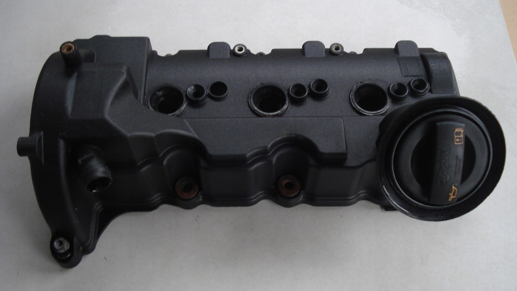 фото №2, Кришка головки 059.103.469at audi a6 c7 3.0tdi