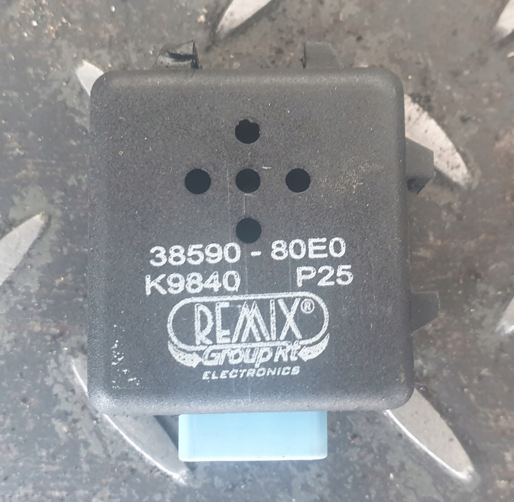 фото №1, Модуль suzuki swift mk4 1.0 38590-80e0