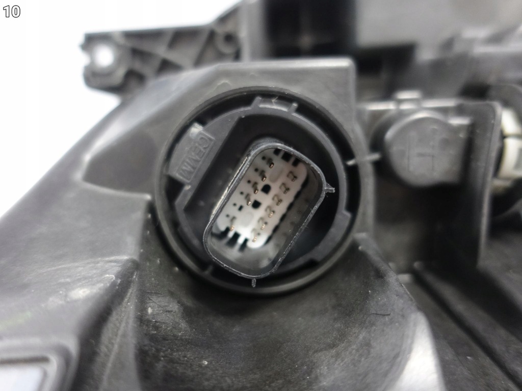 фото №11, Chevrolet corvette c8 z06 20- лампа фара full led права перед europa