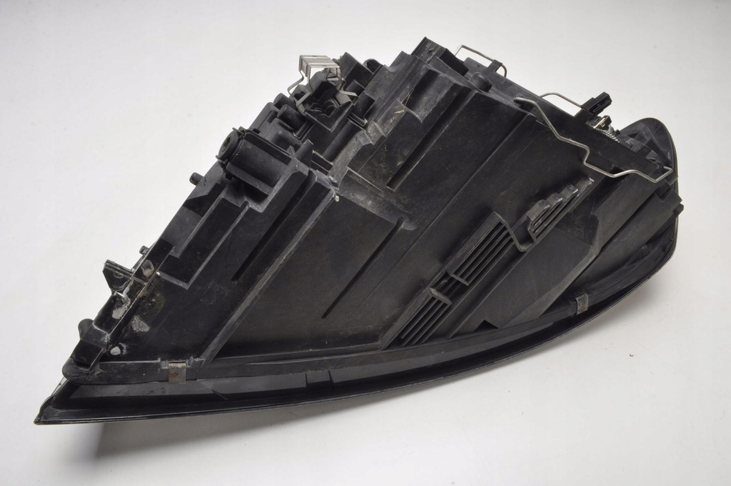 фото №13, Volvo s40 ii лампа права передня правий перед 31299620 uk