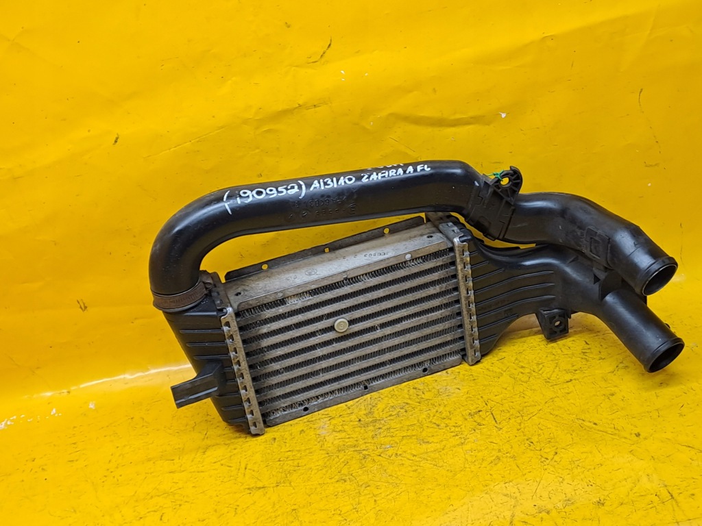Радиатор интеркулер zafira a fl 2,0dti 24406701de Цена