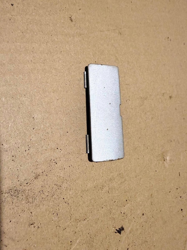 фото №1, Заглушка рейлінг ліва hyundai i40 kombi 87237-3z000 lh1