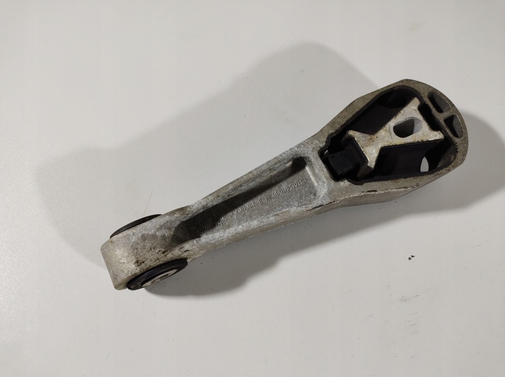 фото №5, Volvo v40 2.0 d2 12- кронштейн подушка двигуна