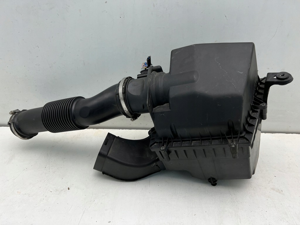 фото №1, E-pace f-pace velar 2.0d корпус фильтра воздуха оригинал демонтаж