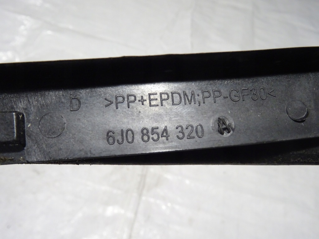 фото №9, Молдинг скло лобове права seat ibiza iv 4 6j0