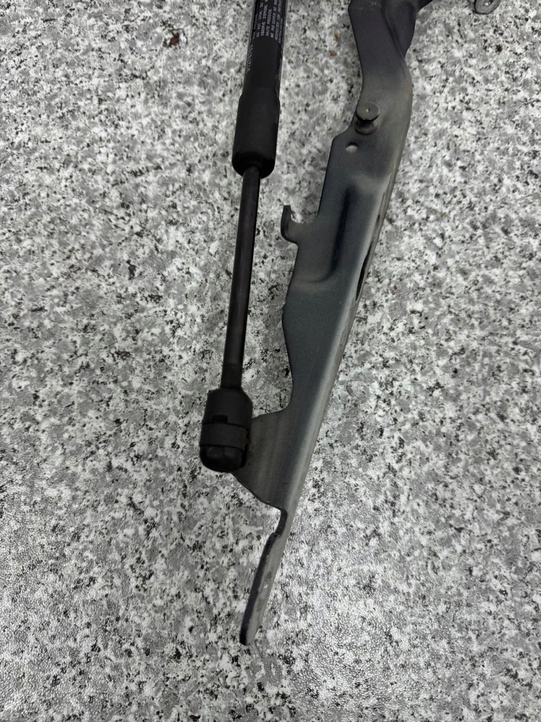 фото №6, Петля капот правый перед volvo s60 ii v60 i 2011-2018 31385813