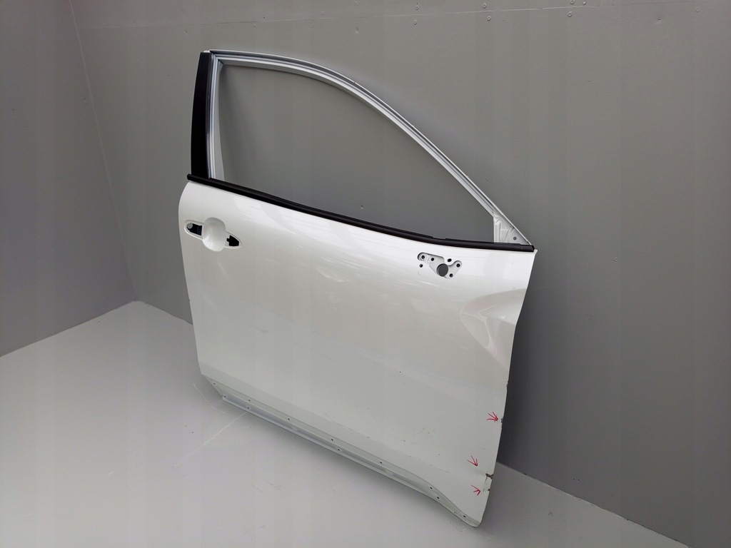 фото №3, Toyota corolla cross двері праве передні =