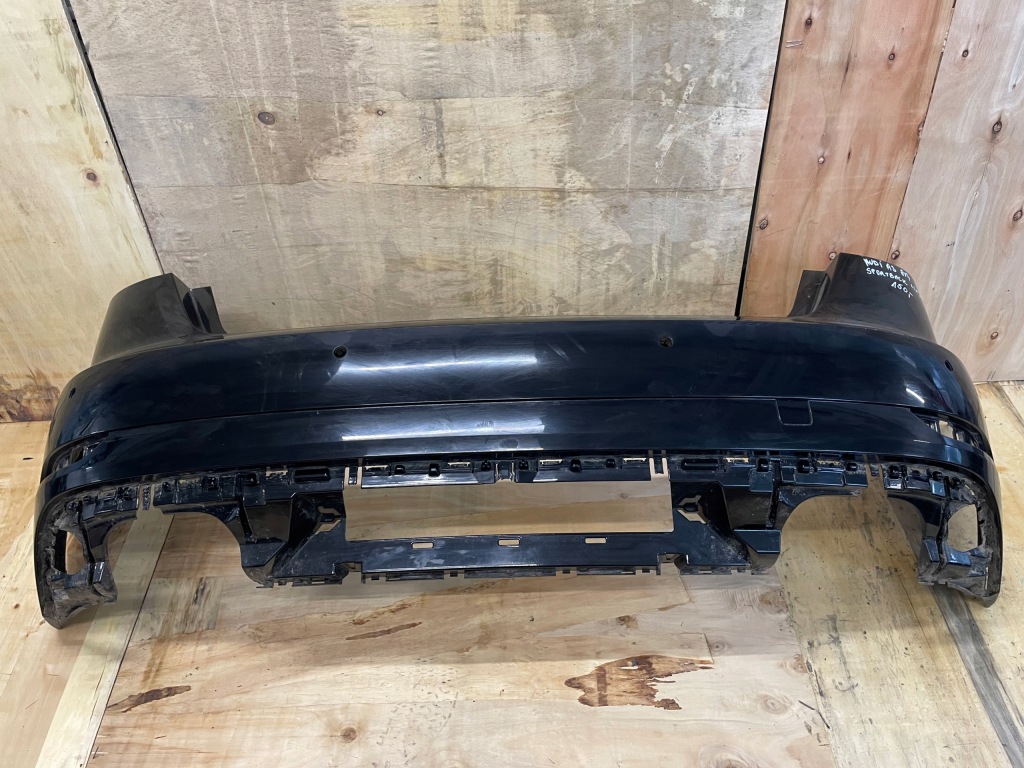 Купити Audi a3 8v4 sportback рестайлінг  бампер задні tylnt