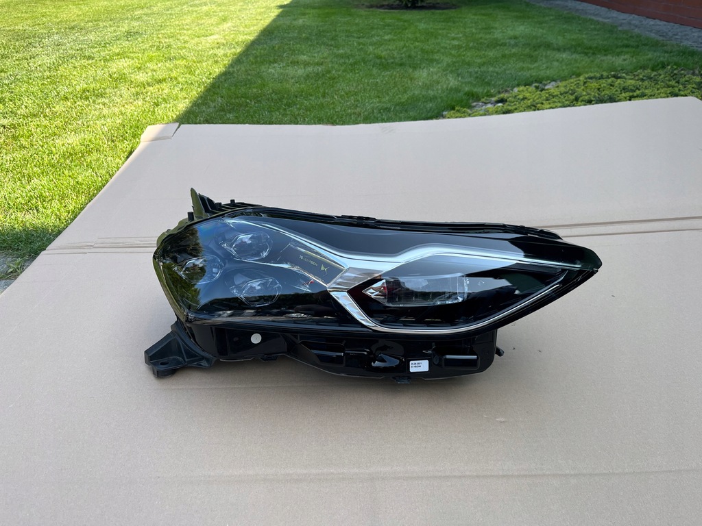 фото №1, Лампа права eu citroen ds3 crossback full led 2018