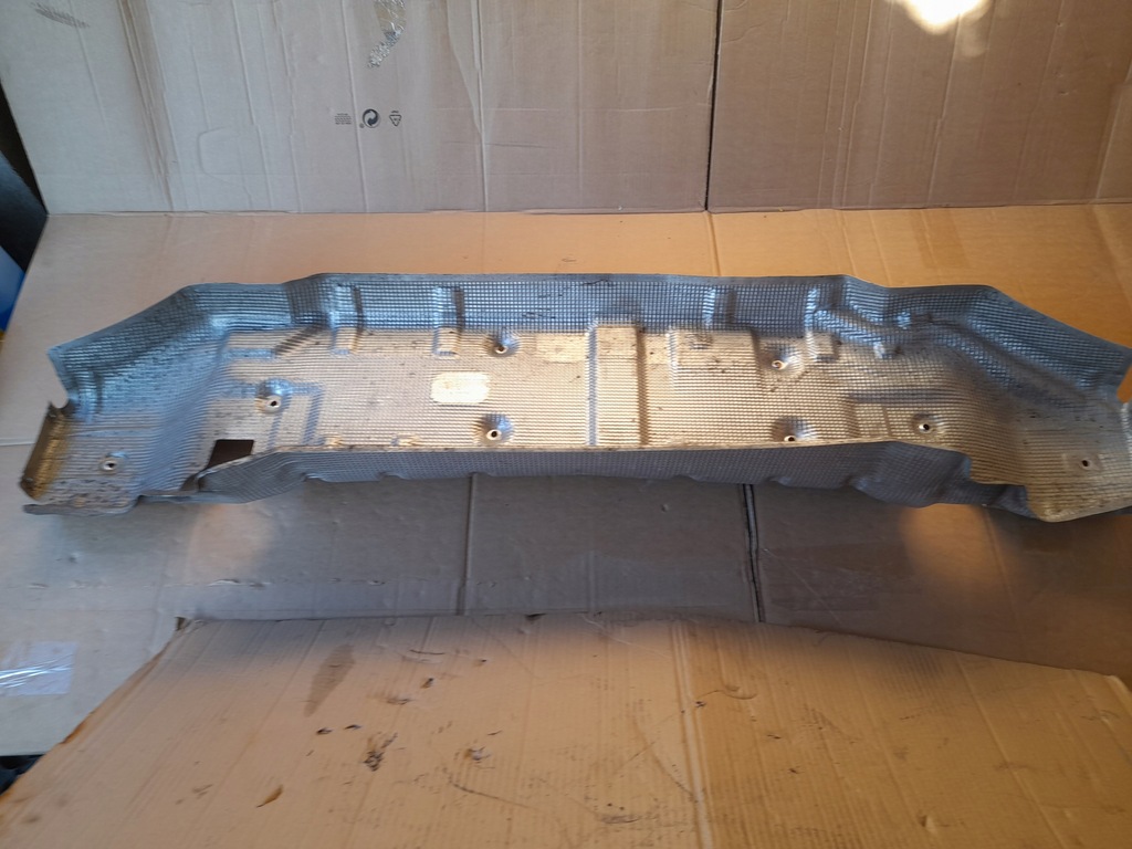 фото №1, Захист теплова mercedes gle w167 53 amg