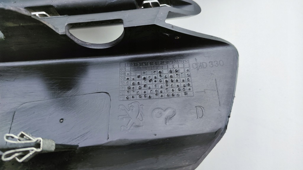 фото №9, Peugeot 3008 i przed lift решётка бампера рамка противотуманной фары правая kr41