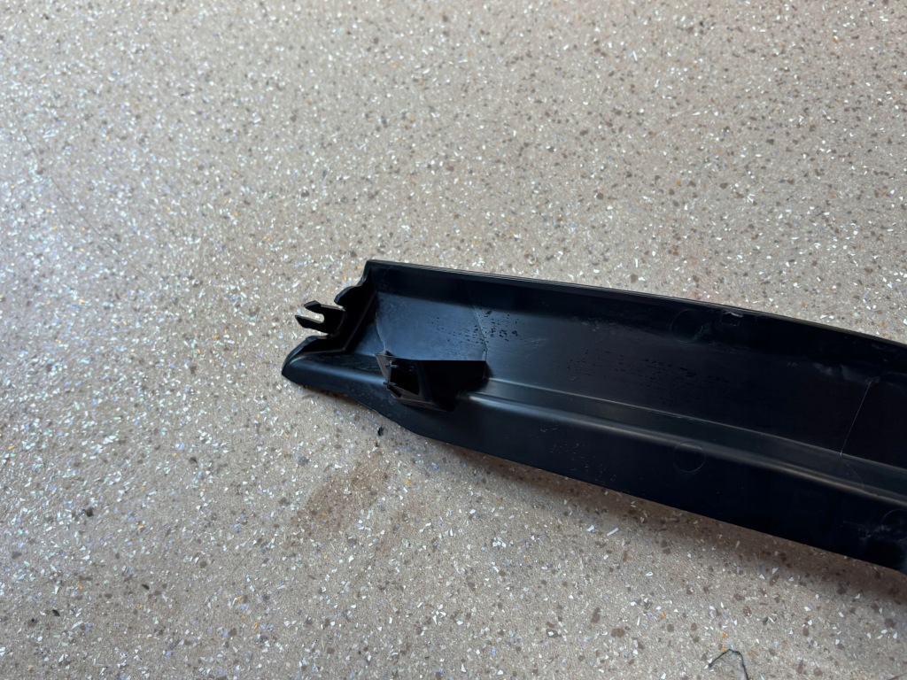 Element оздоблення стійка ліва сторона bmw x5 g05 7484114 Ціна