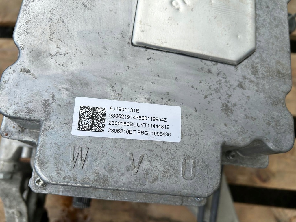 фото №7, Двигун ebg привід перед e-tron gt porsche taycan 9j1 2023r 9j1907124l