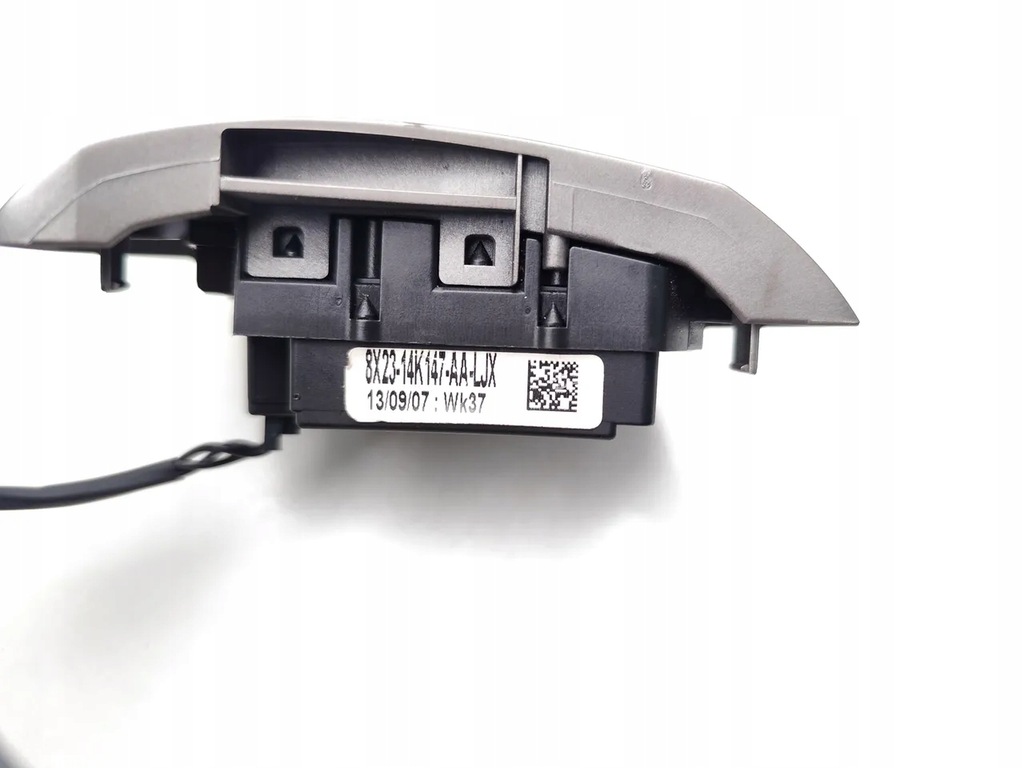 фото №7, Jaguar xf перемикач / кнопка керма 2008 седан 4/5dr 08-15 2.7 d