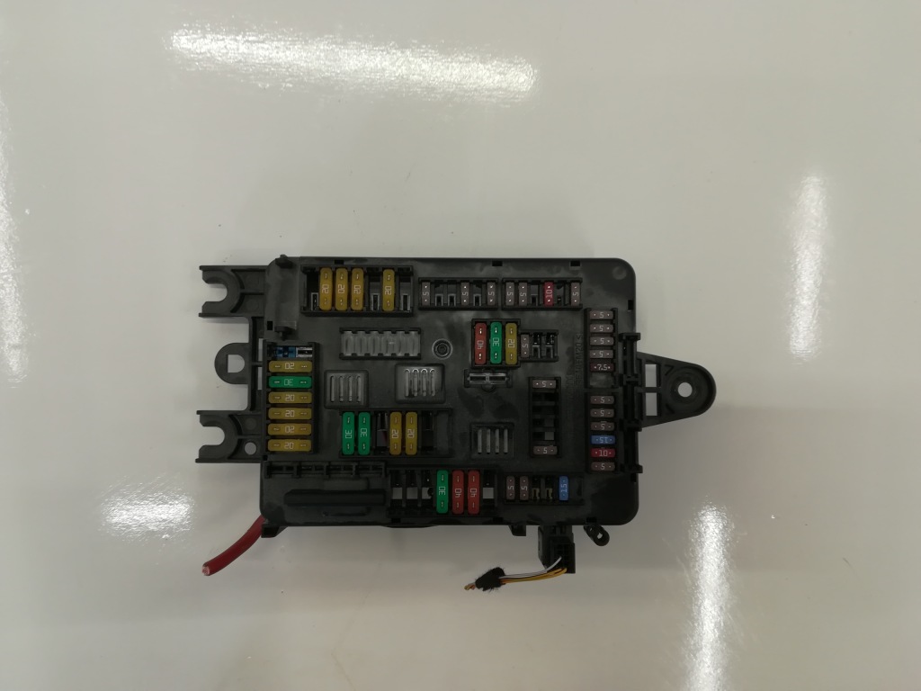 фото №1, Bmw f30 f31 lci коробка предохранителей 9389070