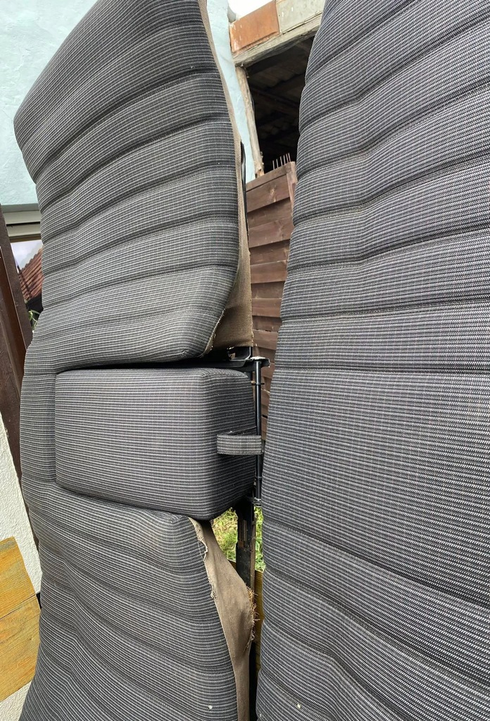 фото №7, Mercedes-benz w123 заднее сиденье задняя 3-seria czarna