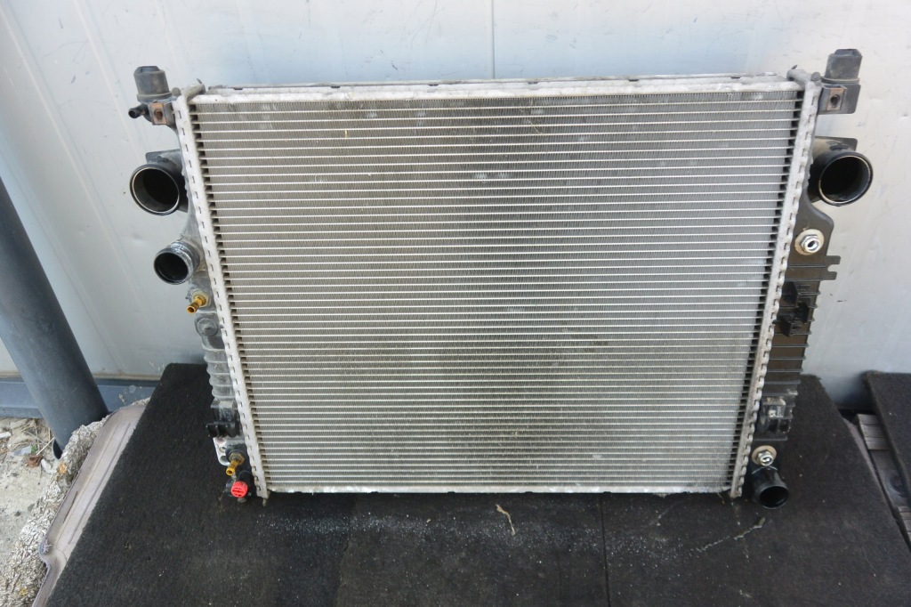 Mercedes ml gl r-klasa 251 164 рестайлинг  комплект радиатор 3.0 v6 642 cdi 320 с Разборки