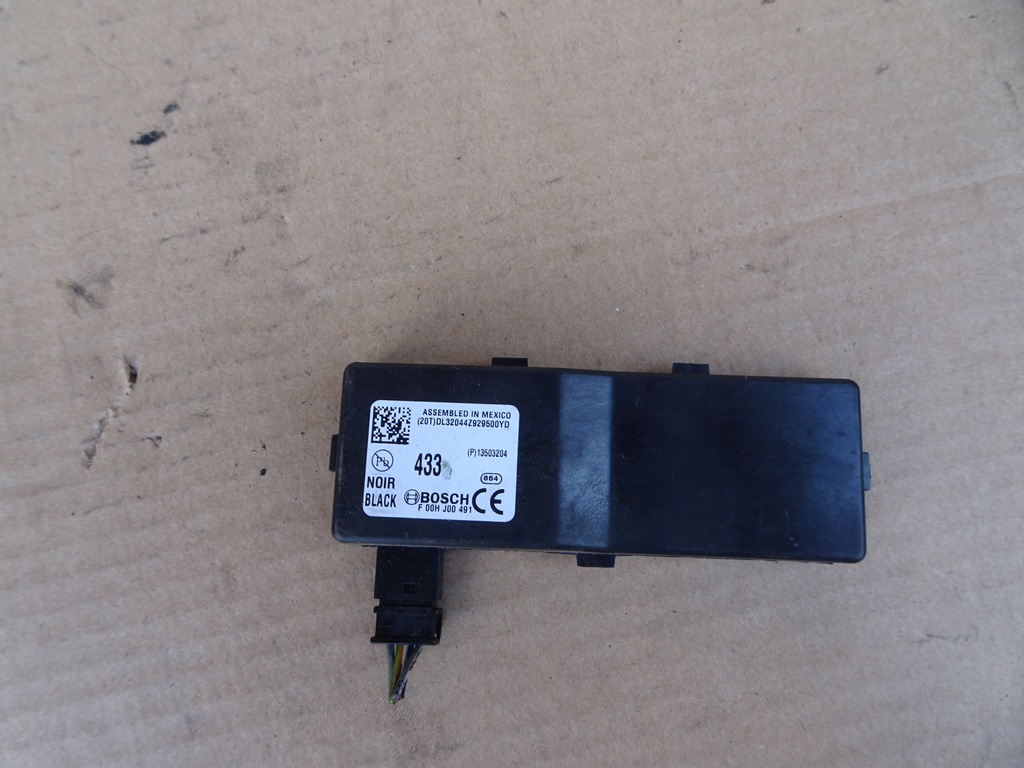 фото №1, Opel-części insignia a модуль замка центрального