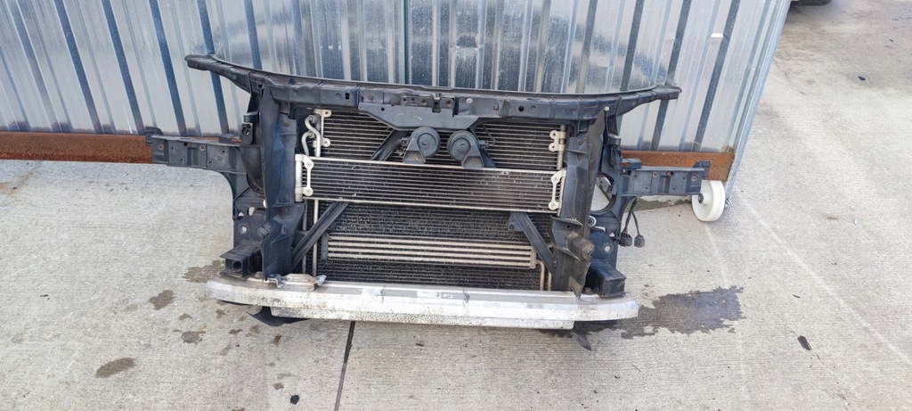 фото №1, Pas передній kompletny audi q7 4l 3.0 tdi комплект 3 балка pod радар