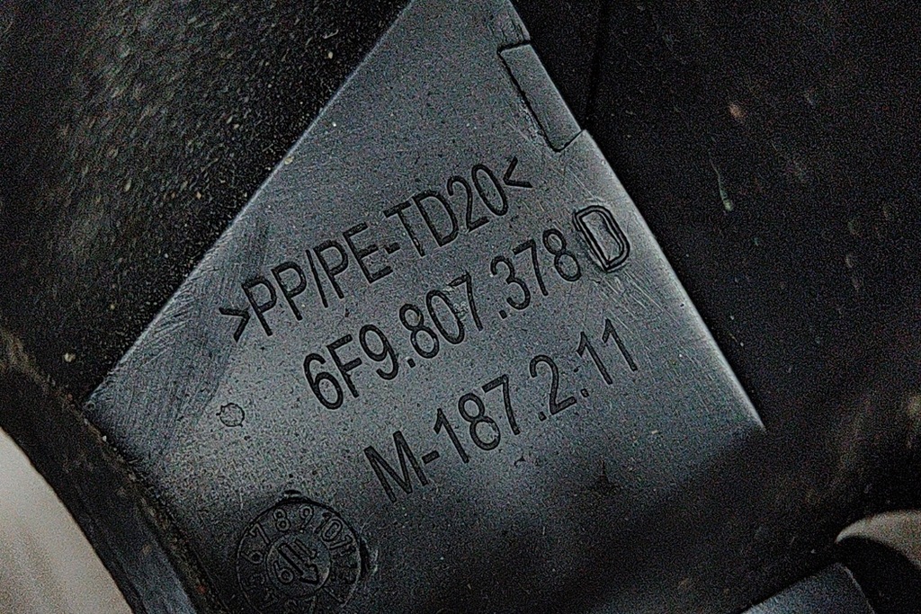 фото №7, Seat arona kj7 задний правый кронштейн бампера 6f9807378d 2019 26060131