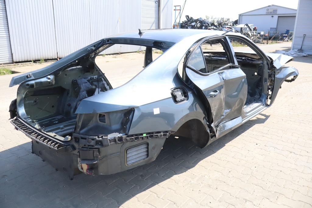 фото №8, Крила чверть лівий задня skoda superb iii sedan