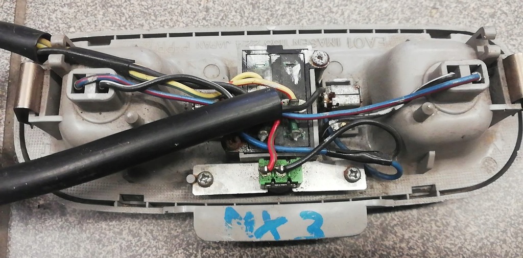 фото №6, Mazda mx-3 91-97 лампа освітлення кабіни