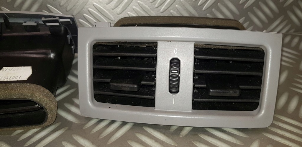 фото №9, Bmw 5 e60 e61 решітка обдув задня задня повітропровід сіра grau 6932026 6932023