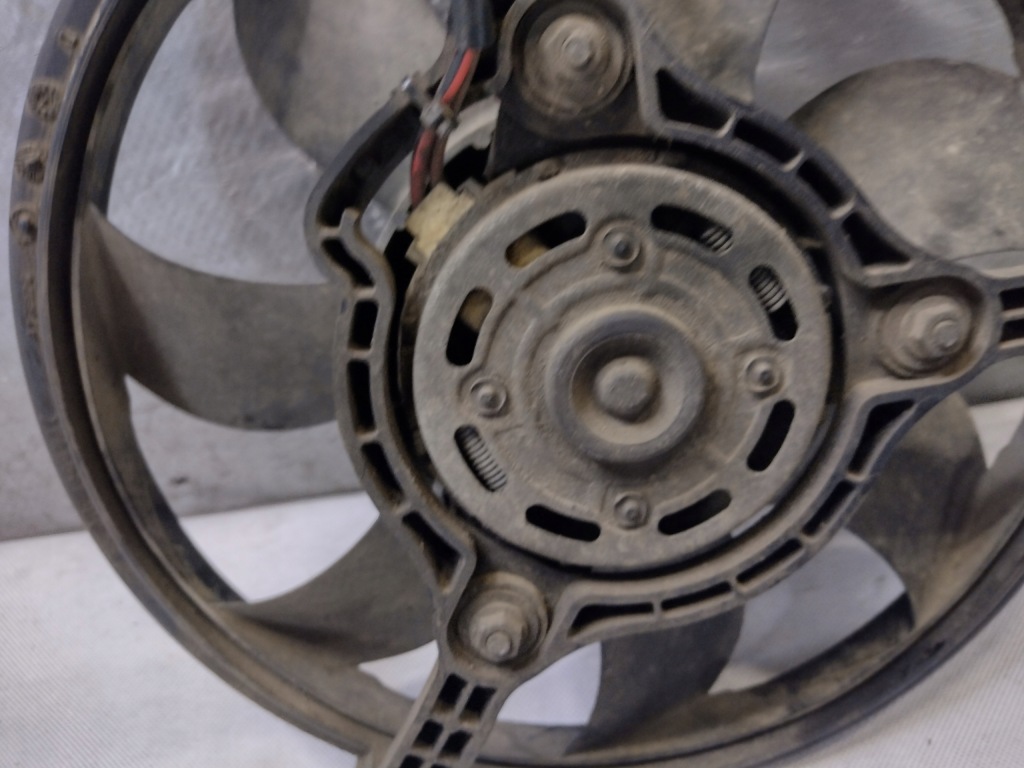 Вентилятор радиатора audi a4 b5 1,8b Киев