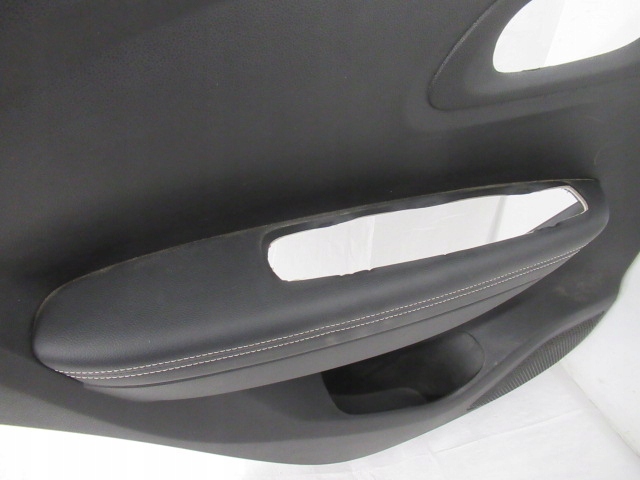 фото №7, Renault kadjar обшивка двері лівих задніх