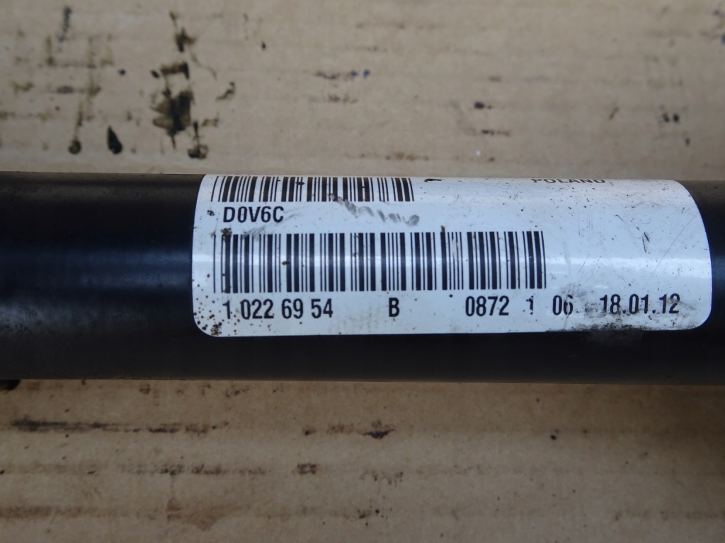 Volvo v60 s60 2 2.4 d5 215 km приводной вал правая p31272548 Доставка