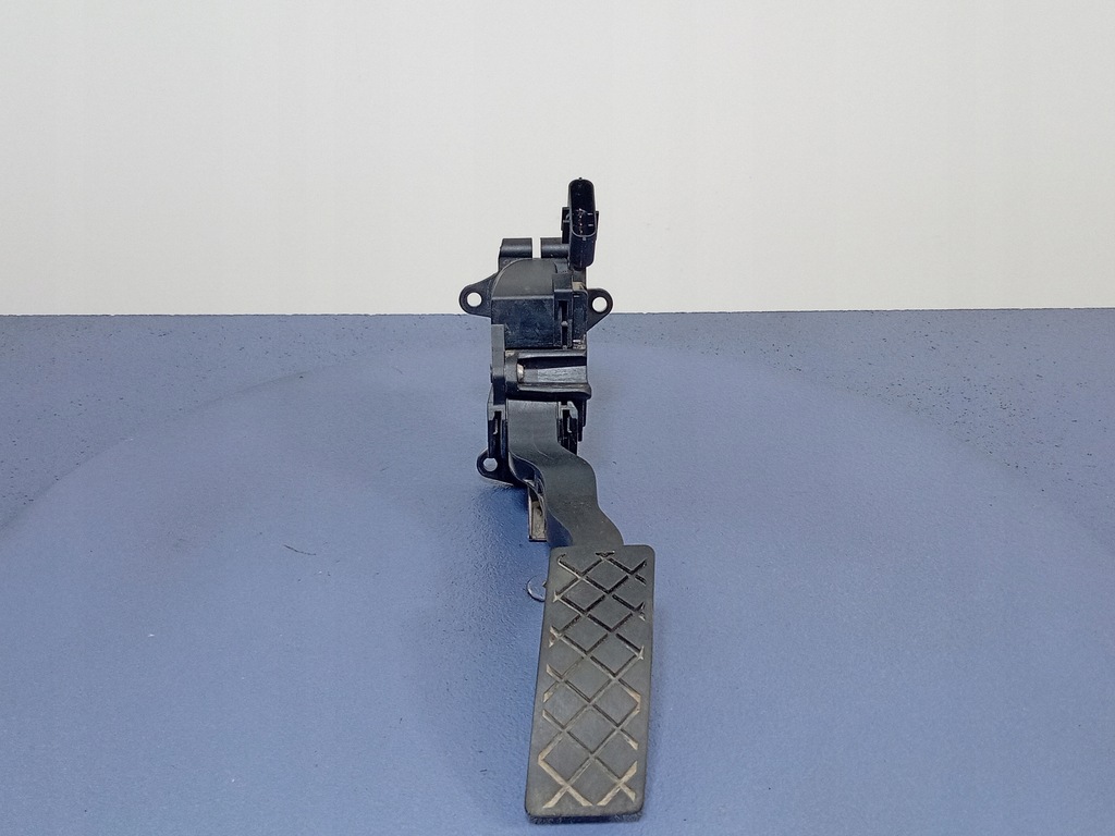 фото №1, Skoda rapid педаль газу 6c1721503d